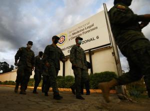 La crisis carcelaria de Ecuador suma nueva revuelta con 20 presos asesinados
