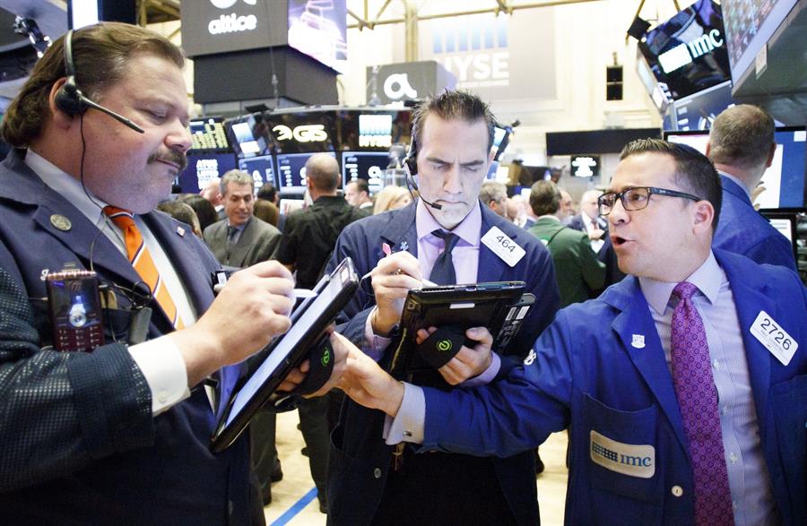 Wall Street abre en positivo y el Dow Jones sube un 0,92 %