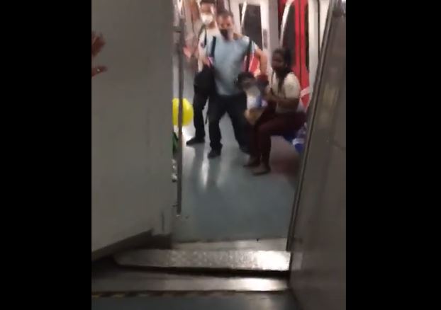 El drama que vivieron usuarios del Metro de Caracas por falla en vía hacia Palo Verde (Video)