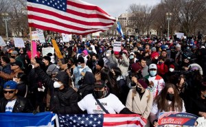 “Pagamos impuestos y no somos ciudadanos”, el reclamo de inmigrantes en EEUU