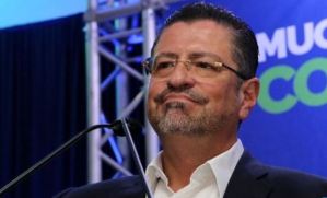 Presidente de Costa Rica cancela asistencia a Asamblea General de la ONU
