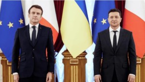 Macron aseguró ante Zelenski que reforzará la ayuda militar a Ucrania