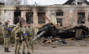 ¿Por qué Rusia está perdiendo tantos tanques en Ucrania?