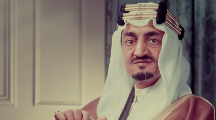 Venganza familiar y tres tiros a quemarropa: el asesinato del rey Faisal, el poderoso árabe temido y respetado por Occidente