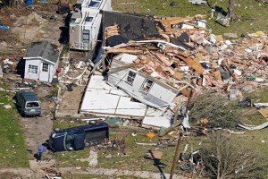 Número récord de tornados azotó Estados Unidos durante marzo