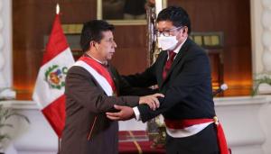 El presidente de Perú designa a un cirujano como su tercer ministro de Salud