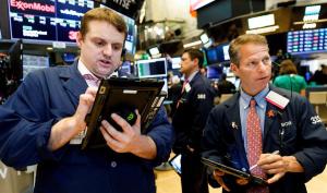 Wall Street abre negativo y el Dow Jones baja un 0,84 %