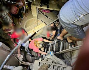 Hallan a 70 migrantes escondidos en cuarto de máquinas de un hotel en México