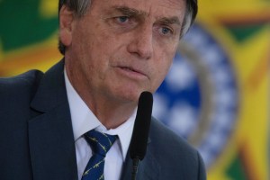 Bolsonaro minimizó compras de viagras y prótesis por parte de las Fuerzas Armadas