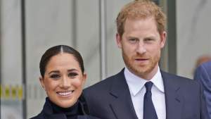 El príncipe Harry y Meghan Markle le dieron una sorpresa a la reina Isabel II en Reino Unido