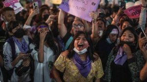 La castración química para violadores divide a los peruanos