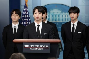 BTS denunció en la propia Casa Blanca el racismo contra asiáticos