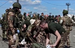 Autoridades ucranianas denuncian que los residentes de Mariúpol son deportados a Rusia