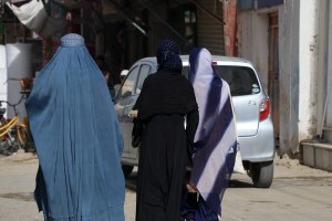 La ONU instó a los talibanes a respetar los derechos humanos en Afganistán