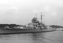 El hundimiento del acorazado Bismarck, el monstruo marino de los nazis que Hitler creía invencible