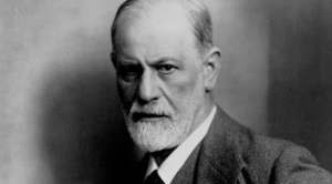 Un padre débil y una madre joven y decidida: la infancia sobreprotegida de Freud que marcó su pensamiento
