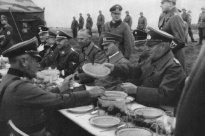 La peligrosa vida de los catadores de Hitler: “Podían morir en cada comida”