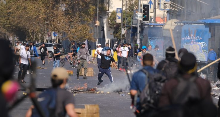 Venezolano implicado en balacera que dejó tres heridos durante una marcha en Chile