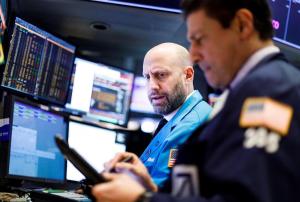Wall Street abre en negativo y el Dow Jones pierde un 1,14 %