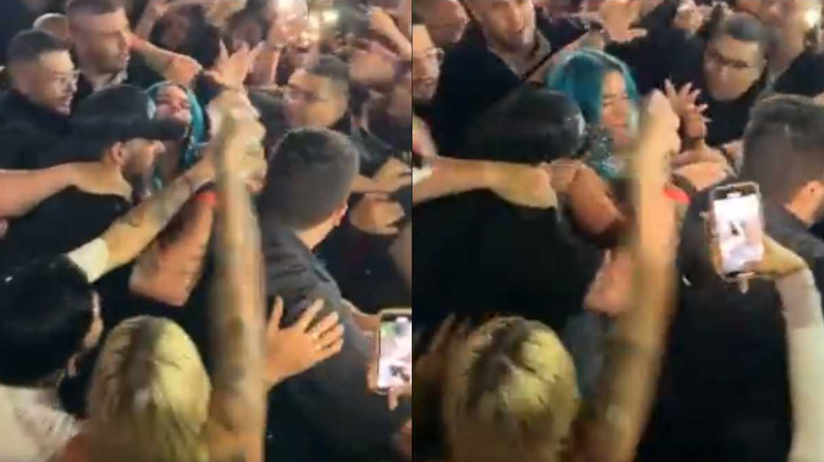 Bochornoso VIDEO: Karol G saludaba a sus fans cuando le lanzaron un vaso de cerveza en la cara