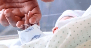 Registró a su hijo recién nacido y cuando su esposa vio el nombre que le puso quedó impactada