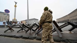 La Unión Africana pide resolución pacífica de guerra en Ucrania tras reunirse con Zelenski
