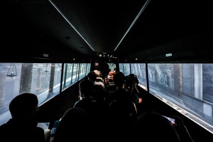 Un autobús de realidad virtual para recrear el esplendor de la antigua Roma (FOTOS)