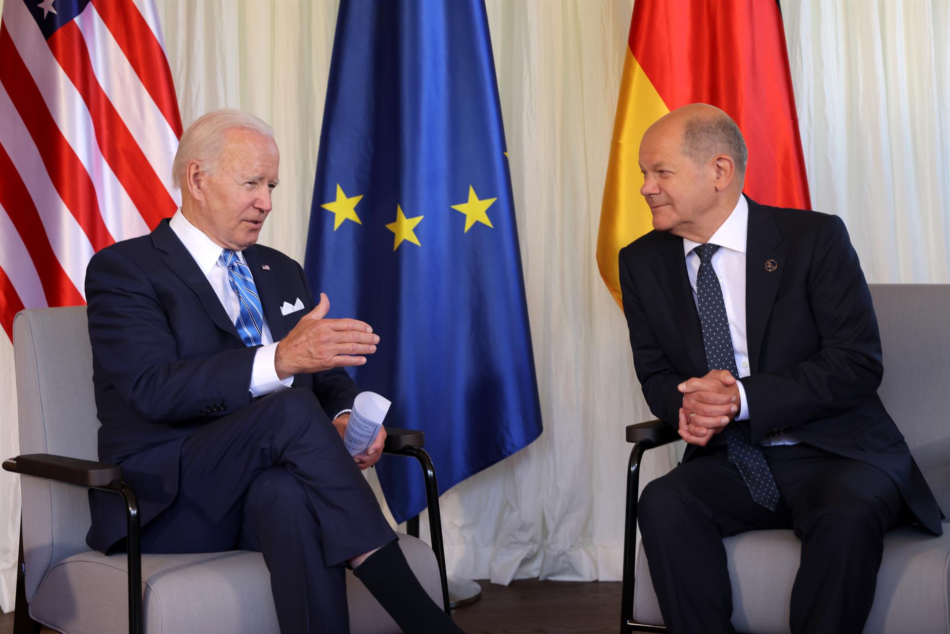 Biden y Scholz se reúnen ante un G7 que busca endurecer las sanciones a Moscú