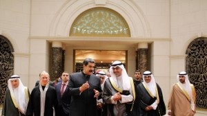 Venezuela’s Maduro in Kuwait for official visit