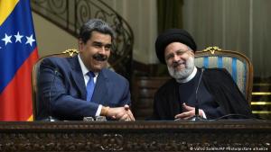 Sanctions-hit Irán and Venezuela sign 20-year cooperation agreement