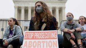Organización de planificación familiar de EEUU promete seguir “luchando” tras fallo sobre el aborto