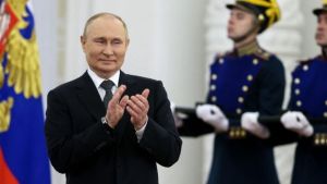 ¡Juzgue usted! Circula nuevo VIDEO sobre estado de salud de Putin… está “temblando”