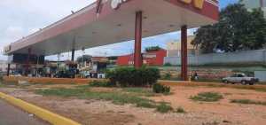 Pdvsa elimina restricciones en la cantidad de gasolina para surtir vehículos en Zulia