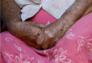 Abominable caso en Colombia: condenan a médico que abusó de una anciana de 91 años
