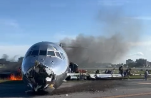 Al menos tres hospitalizados tras accidente del avión dominicano en el aeropuerto de Miami