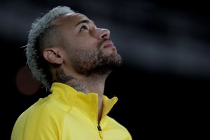 Neymar, la gran novedad del segundo entrenamiento de la selección brasileña en Turín