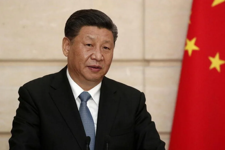 Xi Jinping llegó a Uzbequistán donde se reunirá con varios líderes internacionales, incluido Putin