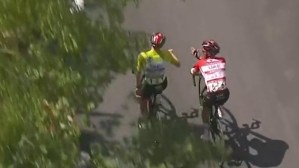 ¡Insólito! Ciclistas se juegan la victoria del Tour de Eslovenia a “piedra, papel o tijera” (VIDEO)