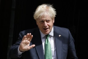 Boris Johnson recibe la petición de entregar documentos sobre el “partygate”
