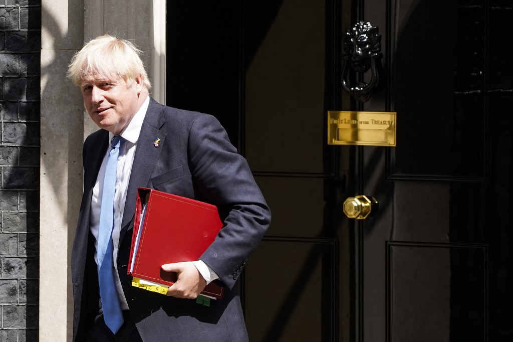 “Hasta la vista, baby”, dice Boris Johnson para despedirse de los diputados británicos (VIDEO)