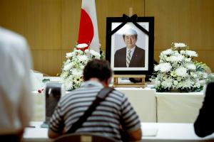 Shinzo Abe, una figura polarizante con un legado muy vivo