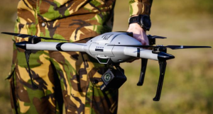 Ucrania se defiende con drones, una escuela de las guerras del futuro