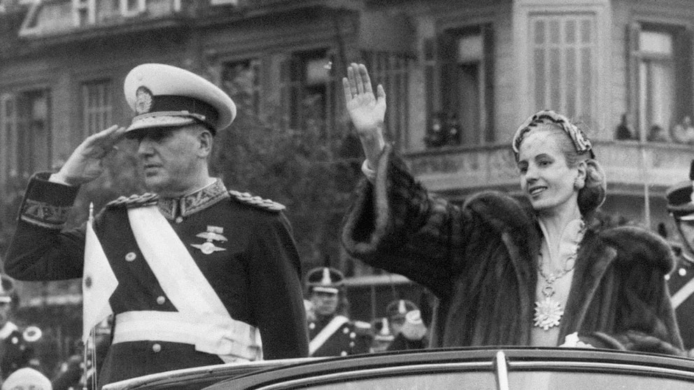 Las últimas horas de Eva Perón: pesaba 37 kilos, sabía que se moría y pidió brillo para las uñas