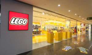 Fabricante de juguetes Lego anuncia que dejará de vender sus productos en Rusia