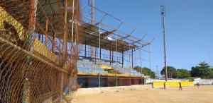 “Basta de promesas”: Los vecinos de El Peñón en Cumaná denunciaron el avanzado deterioro del estadio Benancio León