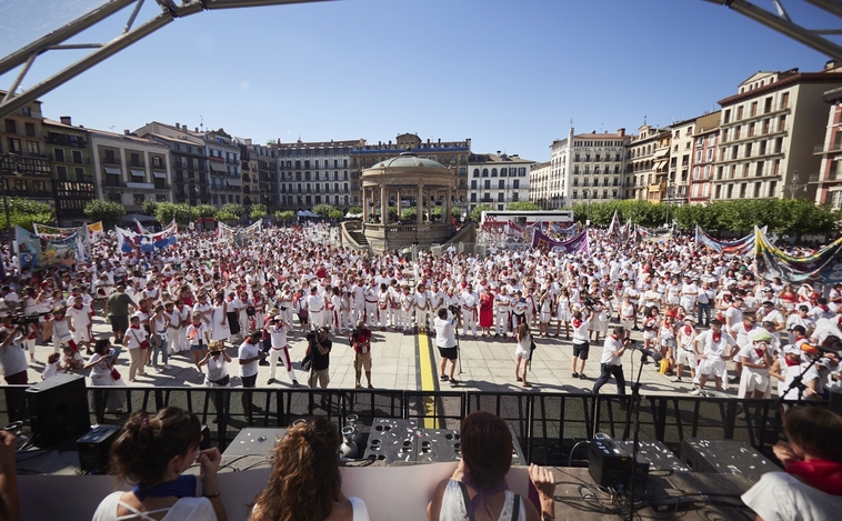 Protesta en Pamplona contra abusos sexuales en los Sanfermines: aumentaron pinchazos con jeringas