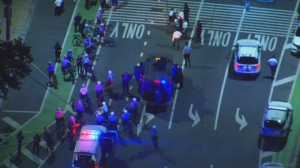 Pánico en Filadelfia: Policías heridos en nuevo tiroteo tras show de fuegos artificiales