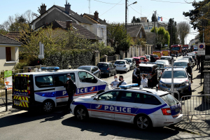Una katana, un fusil y un chaleco antibalas: conmoción en Francia por una matanza familiar