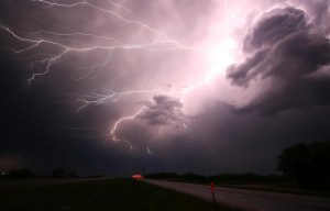 Devastación en Ohio: Padre de 15 hijos murió al caerle un rayo durante una tormenta