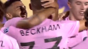 Romeo Beckham se estrena con el gol más característico de su padre: una joya (VIDEO)